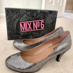 Mix No 6 silver shimmer pumps